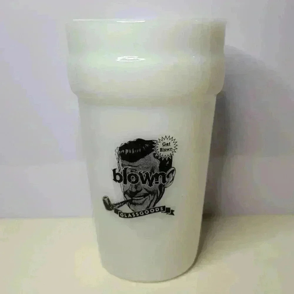 Limited edition NWOT Blown glassgoods drinkware /cup - RARE FIND!
